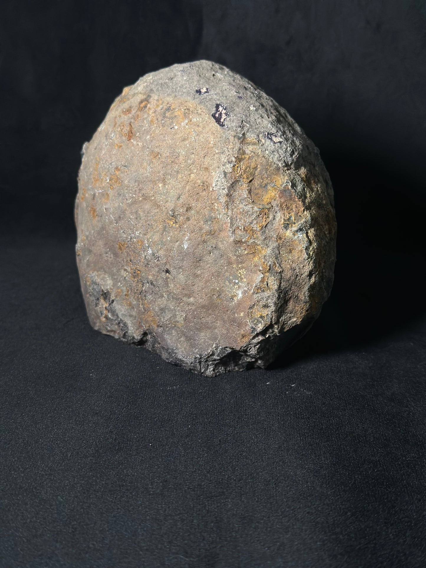 Geode di Agata Grigia | Pietra di Protezione, Equilibrio e Radicamento