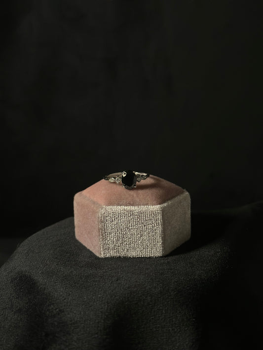 Anello in ossidiana nera (Argento925)