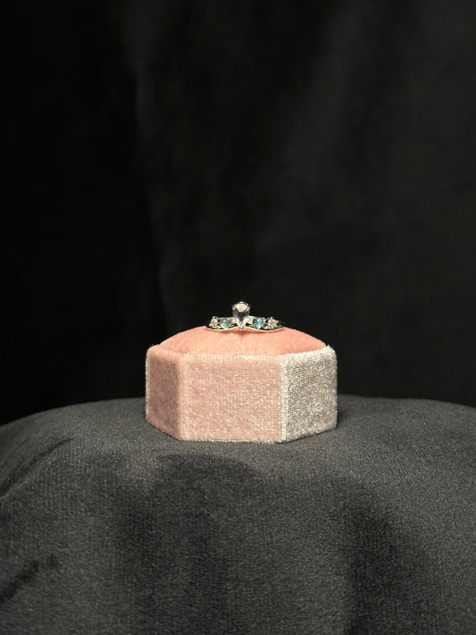 Anello Quarzo ialino e Labradorite- Chiarezza mentale e Protezione