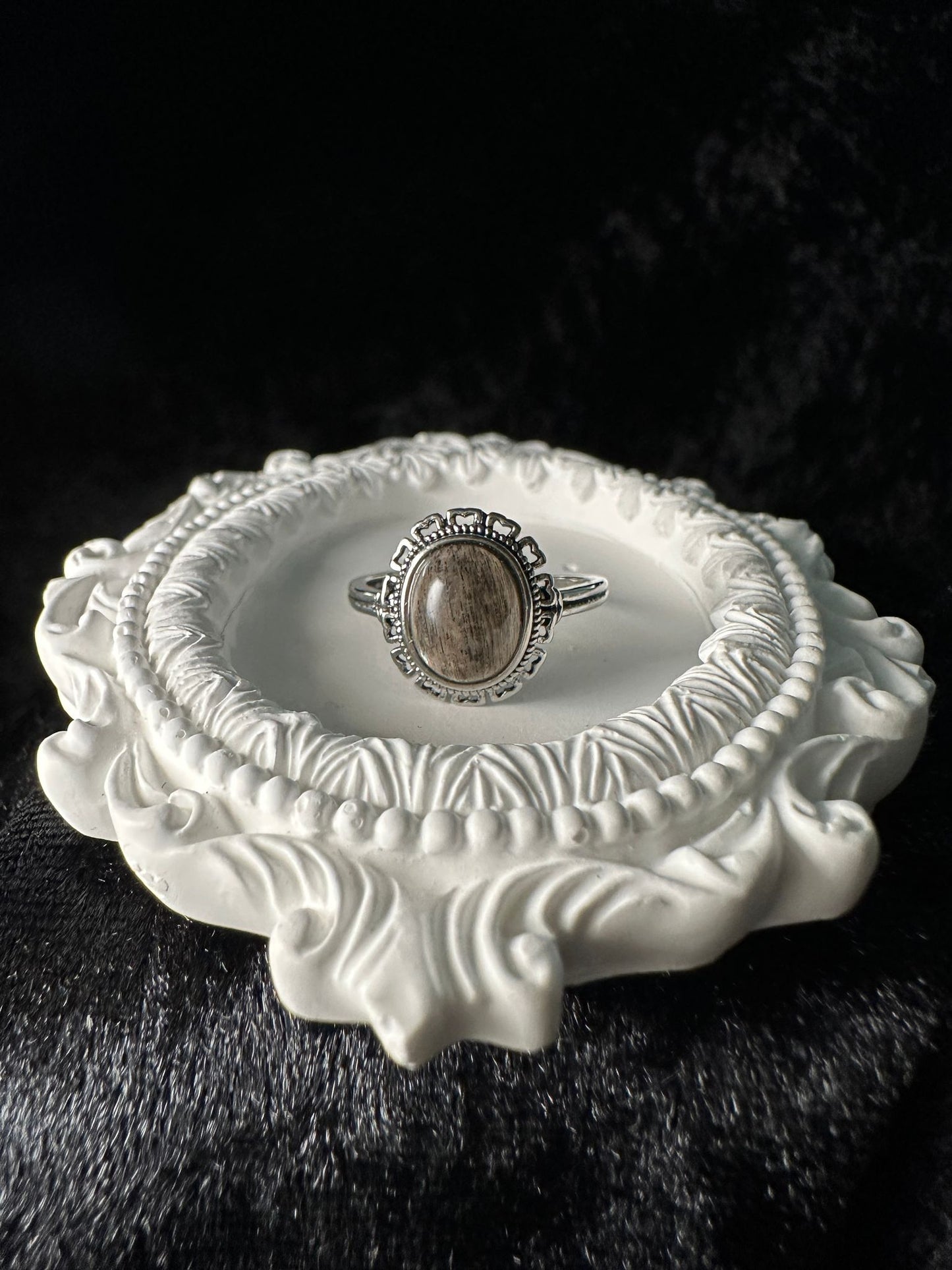 Anello pietra di luna nera